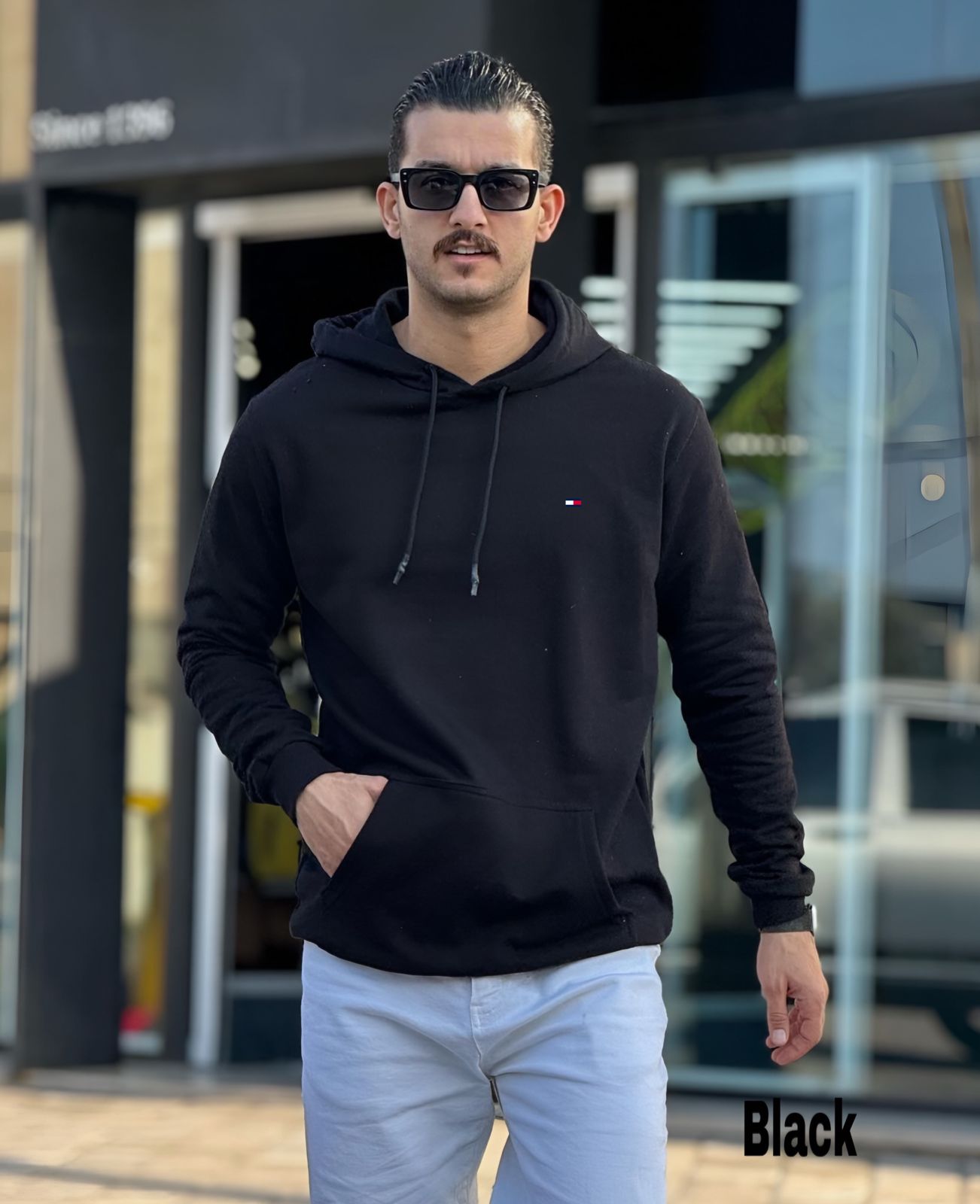 TOMMY Hoodie