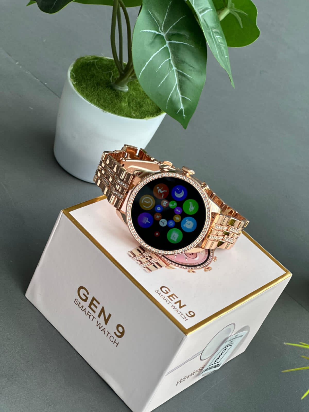 FOSSIL GEN 9 Diamond Strap Edition