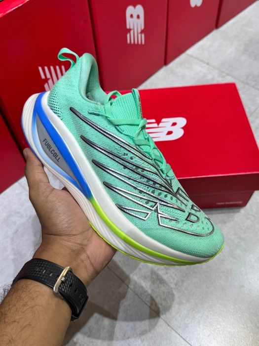 New Balance FC Energy